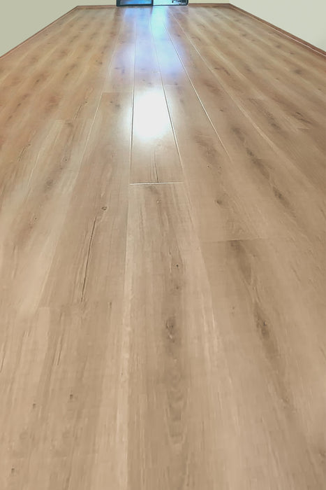 Piso Flotante FLOORTECH 8mm Natural Caja 3,135 M²